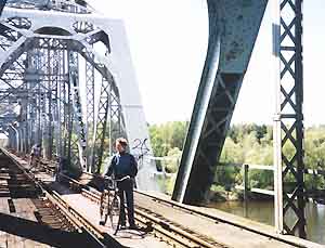 Most kolejowy we Fronoowie fot MZ